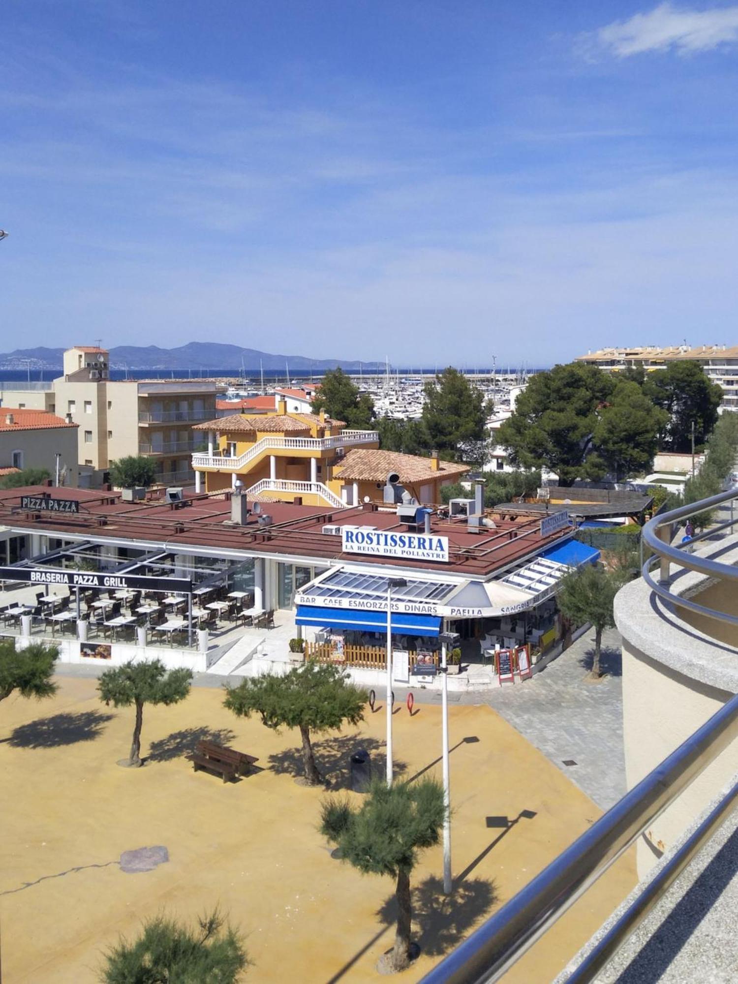 شقة Passeig Del Mar L' Escala المظهر الخارجي الصورة